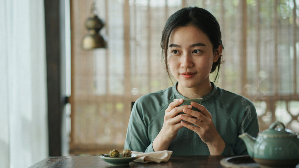 beautiful vietnamese women, vietnamese culture and traditions, ao dai traditional dress, modern vietnamese women, vietnamese beauty secrets, vietnamese lifestyle, historical vietnamese women leaders, vietnamese hospitality and grace, asian beauty standards history, traditional vietnamese family values